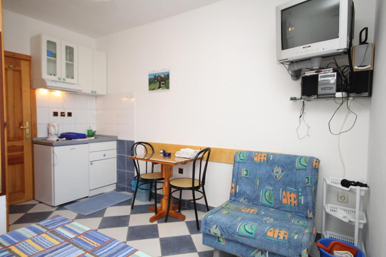 Appartement By The Sea Sucuraj, Hvar - 6852