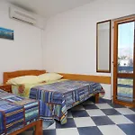 Apartments By The Sea Sucuraj, Hvar - 6852