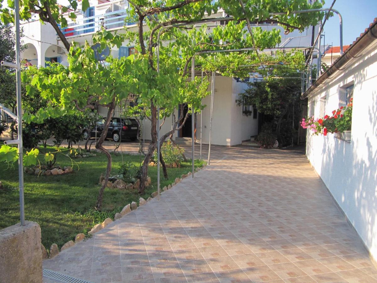 Apartman By The Sea Sucuraj, Hvar - 6852 Sucuraj